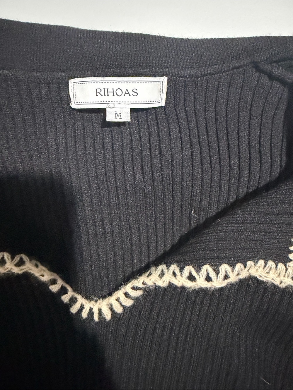 RIHOAS Black Ribbed Crewneck Sweater with Cream Contrast Trim
